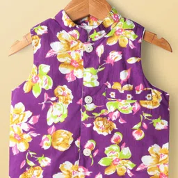 Teentaare Cotton Woven Full Sleeves Floral Printed Kurta Pyjama Set With Ethnic Jacket - Purple image 5