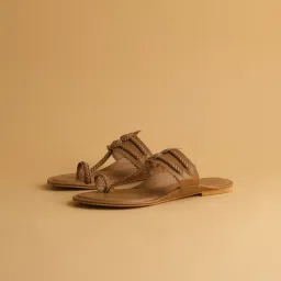 Eridani Women's Avni Beige Kolhapuri Sandals image 3