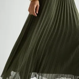 FEMMELLA Green Georgette Solid Regular Fit Skirt image 4