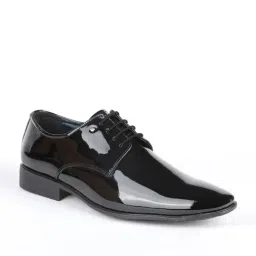 V8 By Ruosh Men's Imperio Black Derby Shoes image 2