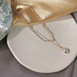 TheVineGirl Gold-Plated Layered Necklace image 2