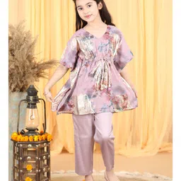 Piccolo Batwing Three Fourth Sleeves Seamless Vintage Floral Printed & Zari Motif Designed Kaftan Kurta With Pant - Lavender-picture-13