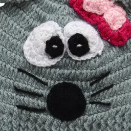 MayRa Knits Mouse Face Detailed Hand Knitted Cap - Grey image 3