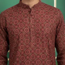 TATTVA Men Floral Printed Kurta image 4