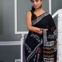 Unnati Silks Black Cotton Printed Saree With Unstitched Blouse image 3