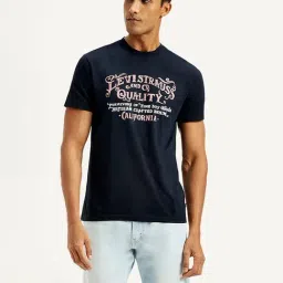 Levi's Navy Blue Cotton Slim Fit Printed T-Shirt-image-26