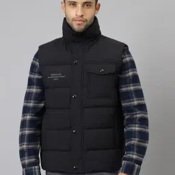 Woodland Black Regular Fit Quilted Jacket-image-15