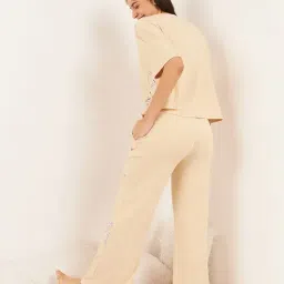 Sweet Dreams Brown Geometric Regular Fit T-Shirt & Pyjama Set image 2