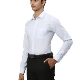 Park Avenue Blue Slim Fit Texture Shirt image 3