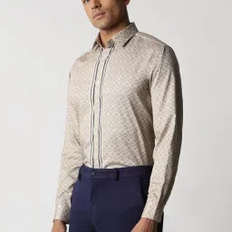 Van Heusen Beige Slim Fit Printed Shirt image 3