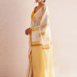 Jaypore Beige Printeded Block Printed Saree image 3