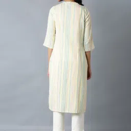 W Off-White Woven Pattern Straight Kurta image 2