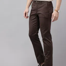 Van Heusen Men Slim Fit Textured Chinos Trousers image 4
