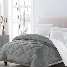 Comfowell White Checked Heavy Winter Microfiber 210 GSM Reversible Double Bed Comforter image 3