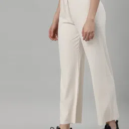 NEUDIS White Cotton Regular Fit Mid Rise Trackpants image 3