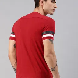 HRX by Hrithik Roshan Men Red Solid Lifestyle Regular Fit Tshirt image 2