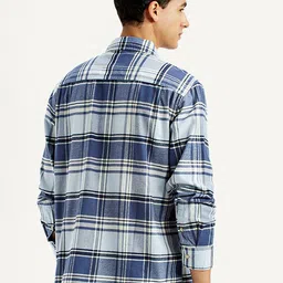 Levis Men Classic Tartan Checks Checked Casual Shirt image 2