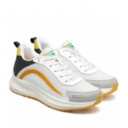 Asian Men's White Running Shoes image 3