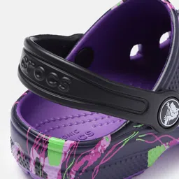 Crocs Kids Printed Croslite Clogs image 2