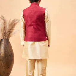 VASTRAMAY Boys Gold & Maroon Self Full Sleeves Kurta Sets image 3