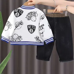 StyleCast x Revolte Boys Typography Printed V-Neck T-shirt & Trousers Clothing Set image 3