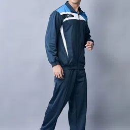 Shiv Naresh Men Colourblocked Mock Neck Tracksuits image 4