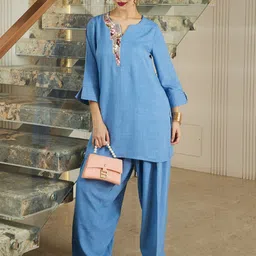 Shally Bhasin by Athena Women Embroidered Tunic With Farshi Salwar Co-Ords image 2