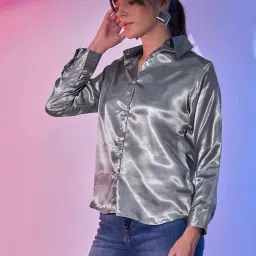 BUYNEWTREND Grey & Maroon Regular Fit Shirt (Pack Of 2) image 3