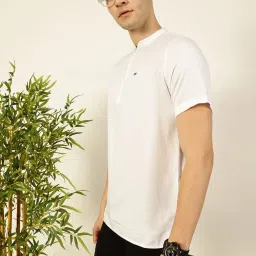 Thomas Scott White Cotton Regular Fit T-Shirt image 3