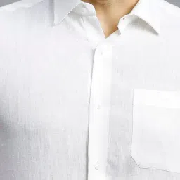 Reid & Taylor White Regular fit Solid Shirt image 5