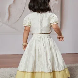 VASTRAMAY Girls White Self Design Lehenga Choli image 2