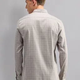 AD By Arvind Men Spread Collar Checked Cotton Slim Fit Formal Shirt image 5