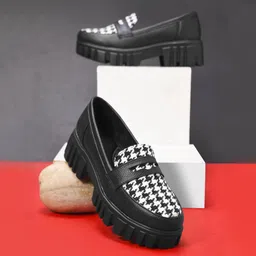 froh feet Women's Loafer Textured Loafers Woven Design Loafers For Women image 2