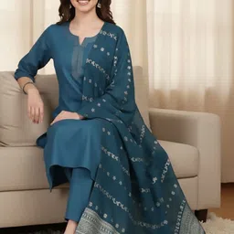 NAVYAAZRI Women Ethnic Motifs Embroidered Regular Thread Work Kurta with Trousers & With Dupatta image 5