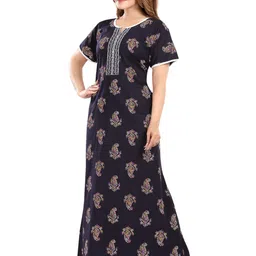 TRUNDZ Printed Maxi Nightdress image 4