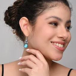 Anvik Contemporary Drop Earrings image 3