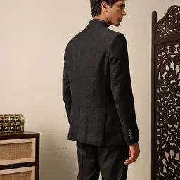 House of Pataudi Ethnic Motifs Embroidered Mandarin Collar Jashn Ethnic Blazer image 3