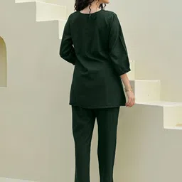 SANISA Women Ethnic Motifs Embroidered Regular Thread Work Kurti with Trousers image 4