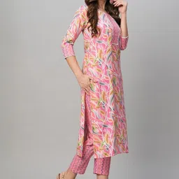 SZN Floral Printed Thread Work Straight Kurta With Trousers-image-88