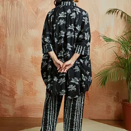 VASTRAMAY Printed Pure Cotton Top With Trousers Co-Ords Set image 2