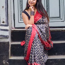 KALINI Ethnic Motifs Poly Georgette Saree image 3