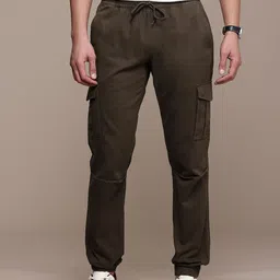 FCUK Men Smart Easy Wash Pure Cotton Cargos image 2