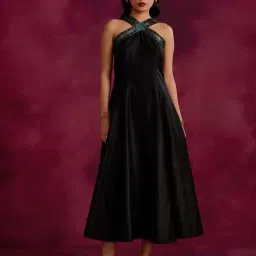 Abhishti Black Cotton Self Pattern A-Line Dress-picture-17