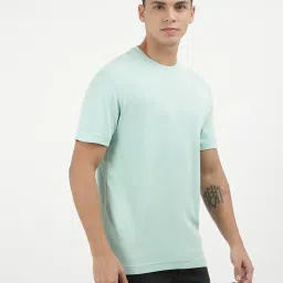 Calvin Klein Lichen Cotton Regular Fit Solid T-Shirt image 4