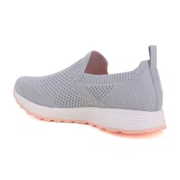 Sparx Women's Grey Walking Shoes image 4