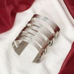 Teejh Jayanti Silver Cuffs Bracelet for Women-picture-34
