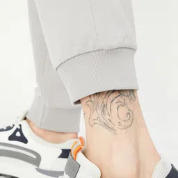 max Men's Regular Fit Jogger Pants image 4