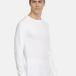 macroman m-series Men's Solid Regular Fit Thermal Upper image 2