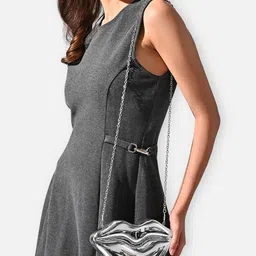 lavie luxe Women's Kiss Clutch | Ladies purse |Gift For Women image 2