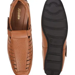 bata Men Pull On Shoes image 5